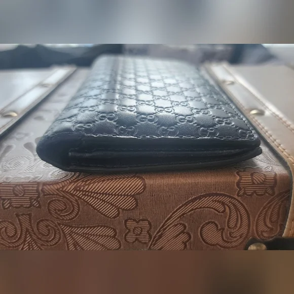 Gucci Navy Leather Wallet